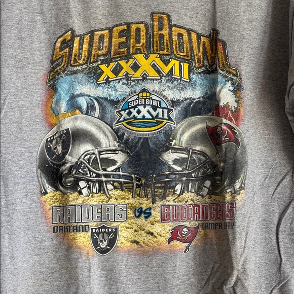 Super Bowl XXXVII 2003 Graphic T-Shirt - Picture 4 of 11